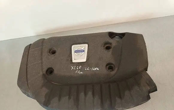 Volvo XC60 Engine cover (trim) 