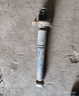 Mitsubishi Outlander Front shock absorber/damper MR554369