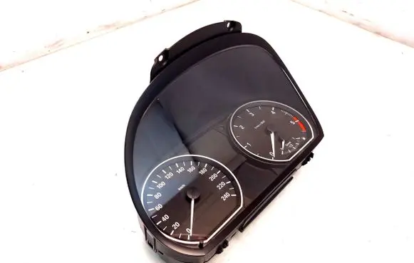 BMW 1 E81 E87 Speedometer (instrument cluster) 9141475 102495276 170095156