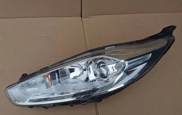 Ford Fiesta Headlight/headlamp C1BB-13W030-CG C1BB13W030CG