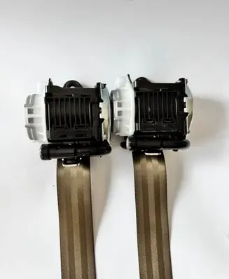 Audi A5 Rear seatbelt 8B3857805G