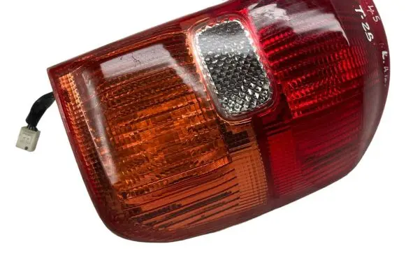 Toyota RAV 4 (XA20) Rear/tail lights
