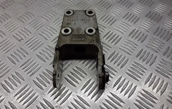 Citroen C5 Engine mounting bracket 9646119980