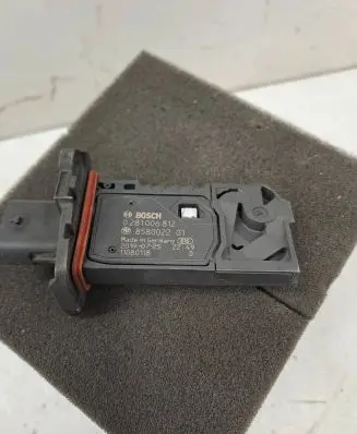 BMW X7 G07 Mass air flow meter 858002201 11080118 0281006812