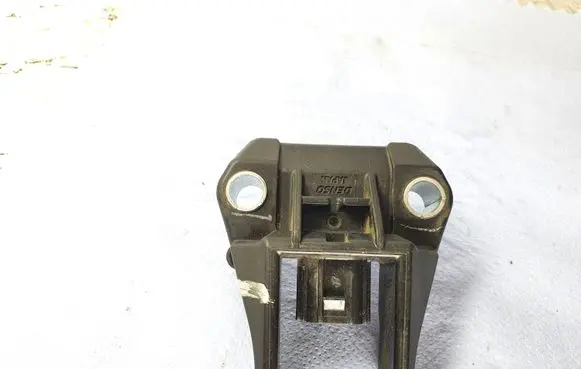 Subaru Legacy Airbag deployment crash/impact sensor 98231AG020 7608197F8