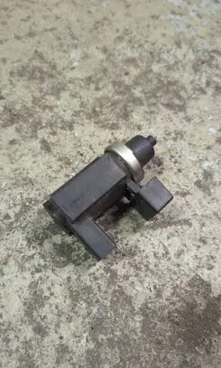 Audi A6 S6 C6 4F Turbo solenoid valve 8E0906628 72290333