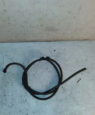 Mercedes-Benz C AMG W204 Windshield washer fluid hose 