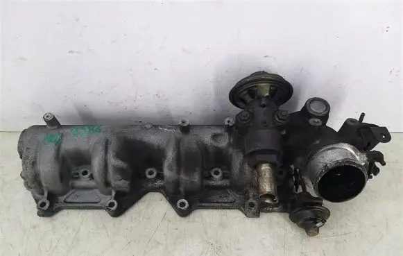 Mazda 323 Throttle body valve 