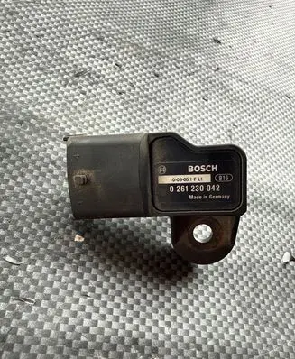 Opel Insignia A Air pressure sensor 0261230042
