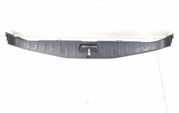 BMW X3 E83 Tailgate/trunk side cover trim 51477049045