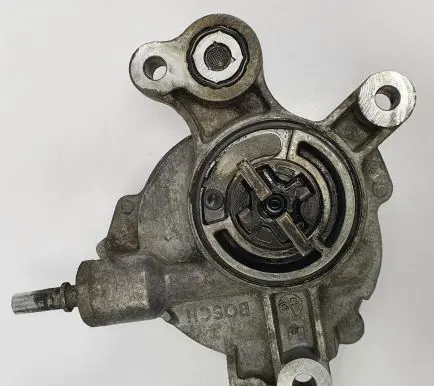 Volvo V50 Vacuum pump D165-1B