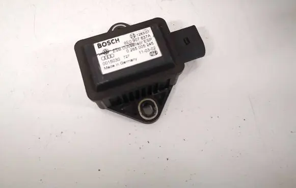 Audi A4 S4 B6 8E 8H ESP acceleration yaw rate sensor 8E0907637A