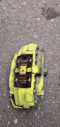 Chevrolet Camaro Rear brake caliper 20866100