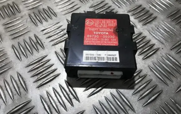 Toyota Avensis T250 Alarm control unit/module 8973005030 89730-05030