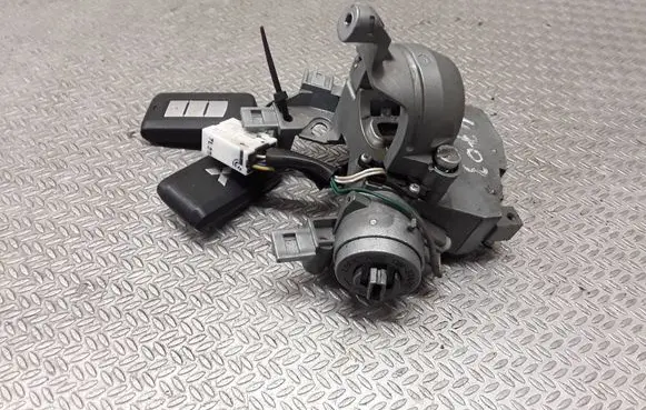 Mitsubishi Outlander Ignition lock