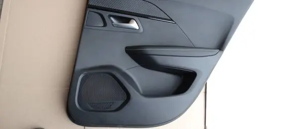 Peugeot 2008 II Rear door card panel trim 