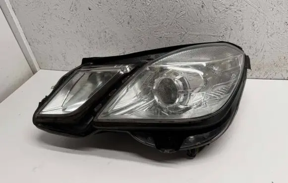 Mercedes-Benz E W212 Headlight/headlamp A2128208161 A2128208161KZ
