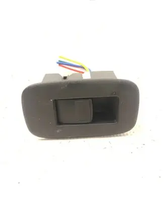 Toyota Auris 150 Electric window control switch