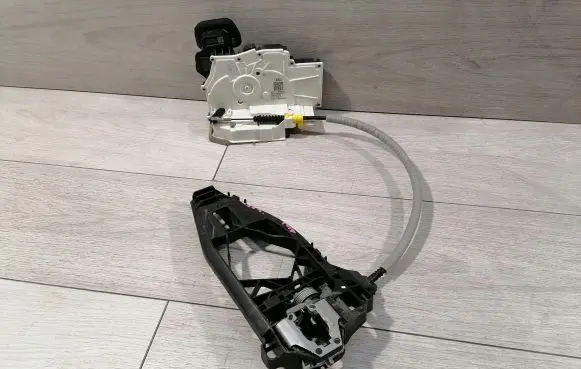 Audi A7 S7 4K8 Rear door lock 4K0839016P