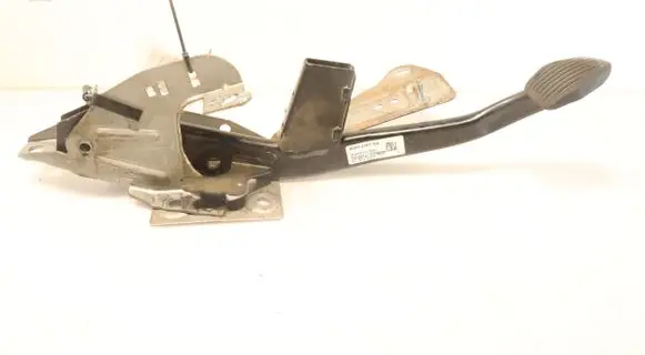 Ford Focus Clutch pedal 