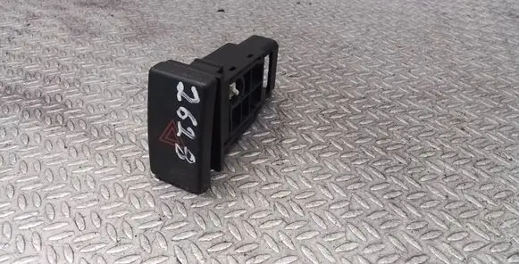 Toyota Avensis T250 Hazard light switch 157963