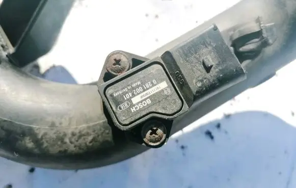 Volkswagen PASSAT B6 Air pressure sensor 0281002401
