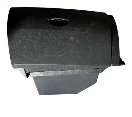 Renault Clio III Glove box 8200475689 8200475691 8200475692