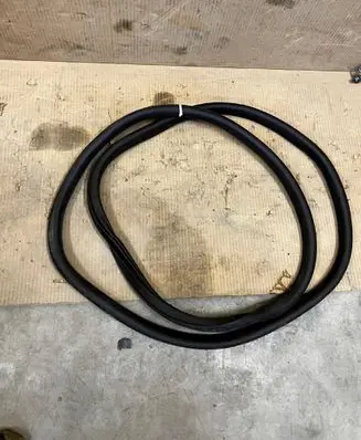 Ford Escape IV Front door rubber seal LJ6BS20708BB
