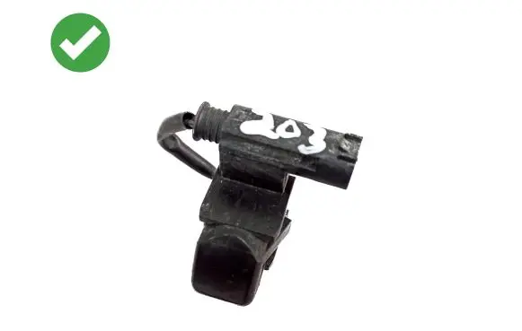 Mercedes-Benz C W203 Windshield washer spray nozzle 