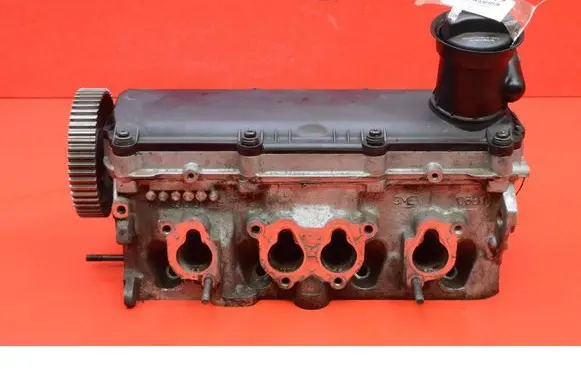 Volkswagen Jetta V Engine head 06B103373T