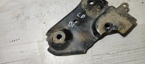 Dacia Duster Other front suspension part 8200823809 C225