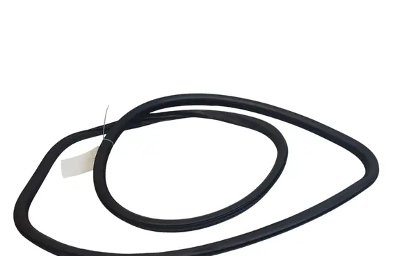 Volvo V70 Front door rubber seal 