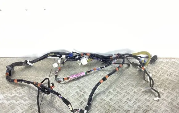 Lexus RX 330 - 350 - 400H Tailgate/trunk wiring harness 8218448301