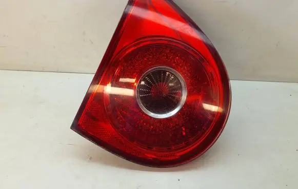 Volkswagen Golf V Rear/tail lights 1K6945093G 89031705
