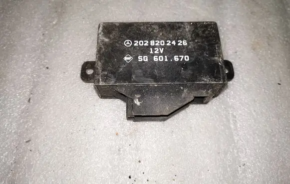 Mercedes-Benz C W202 Other control units/modules 2028202426