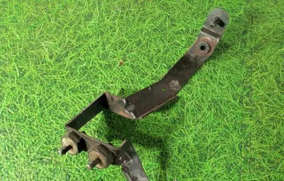 BMW M6 other engine part 2282029