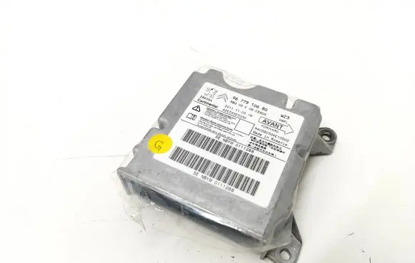 Peugeot 508 Airbag control unit/module 9677910680 A2C53323336 H405S0504C10D02