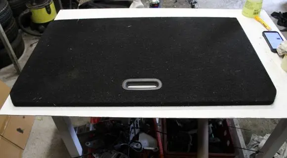 Renault Captur Trunk bottom trim panel 