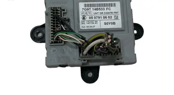 Ford Mondeo Mk III Door control unit/module 7G9T14B533FC 14C237AA 0507910602