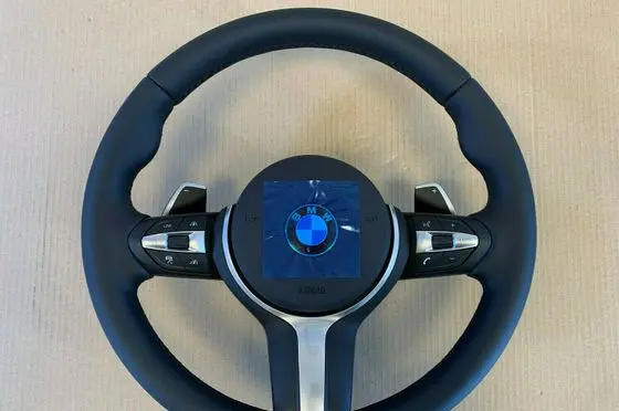 BMW X4 F26 Steering wheel 32307847454 32308092481