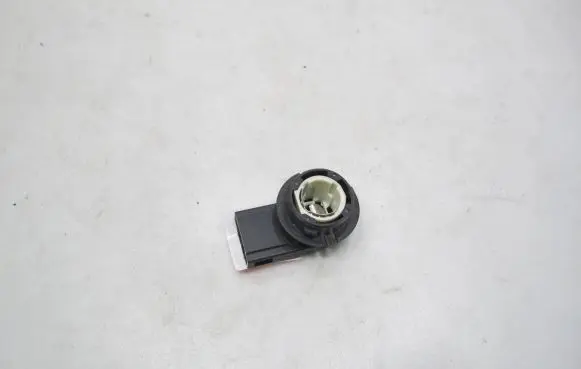 Volkswagen Golf V Tail light part 1K6945259 4M5T13A582AB