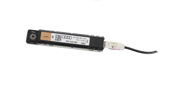 Audi A5 Sportback 8TA Aerial antenna amplifier 8V5035225