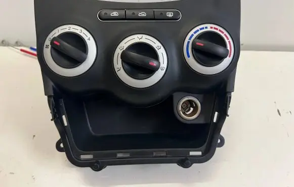 Hyundai i10 Climate control unit 972500X0104X