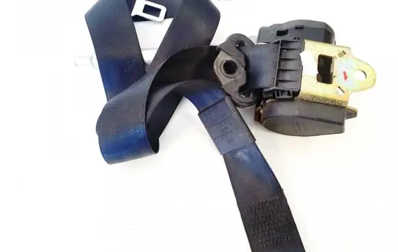 Audi A3 S3 8L Rear seatbelt 1143594d 8l0857806b