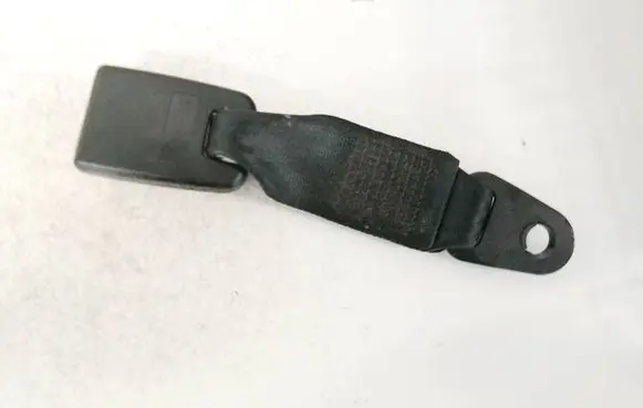 Ford Focus C-MAX Middle seatbelt buckle (rear) 