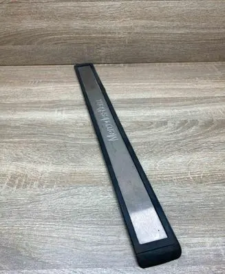 Mercedes-Benz E W211 Front sill trim cover A2116801135 LEFTSIDE
