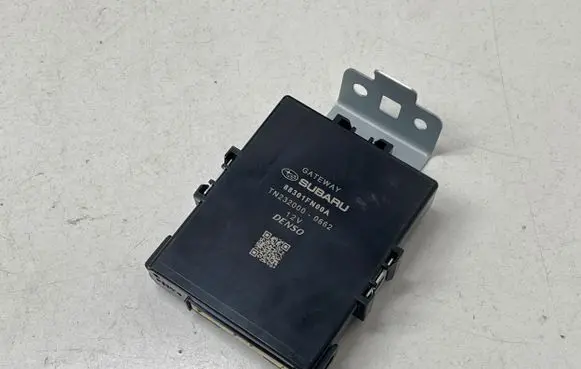 Subaru Crosstrek III Gateway control module 88301FN00A TN2320000662