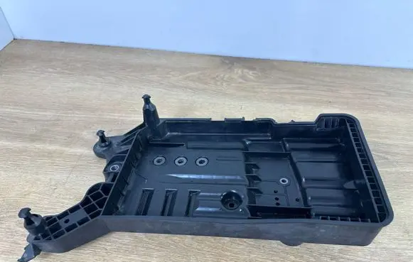 Volkswagen Tiguan Allspace Battery tray 5QF915331C