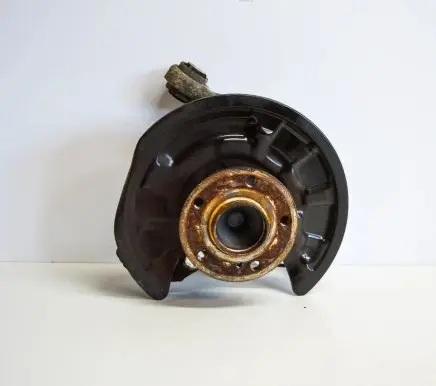 Mercedes-Benz A W176 Rear wheel hub A2460306 A2469059402