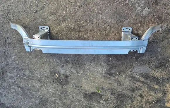Audi Q7 4M Front bumper support beam 4M0807109E